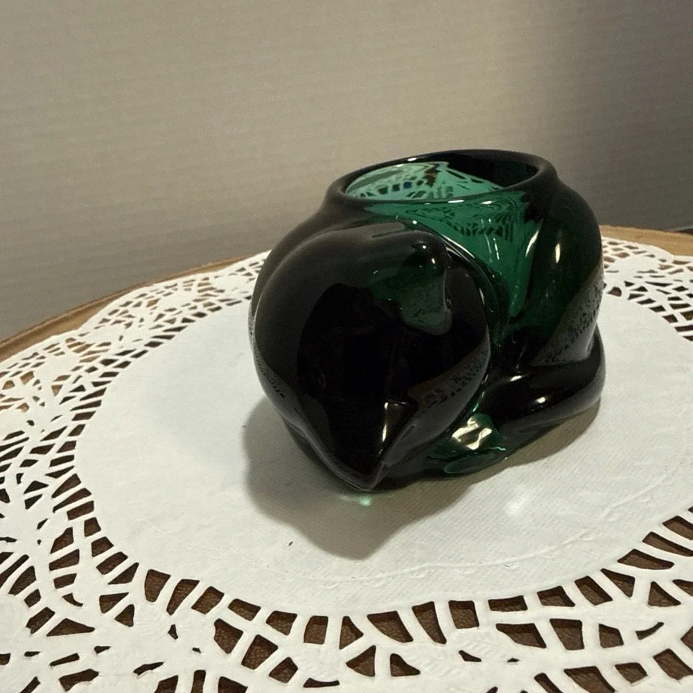 Indiana Glass Sleeping Kitten Emerald Green Glass Votive Tealight Holder Cat
